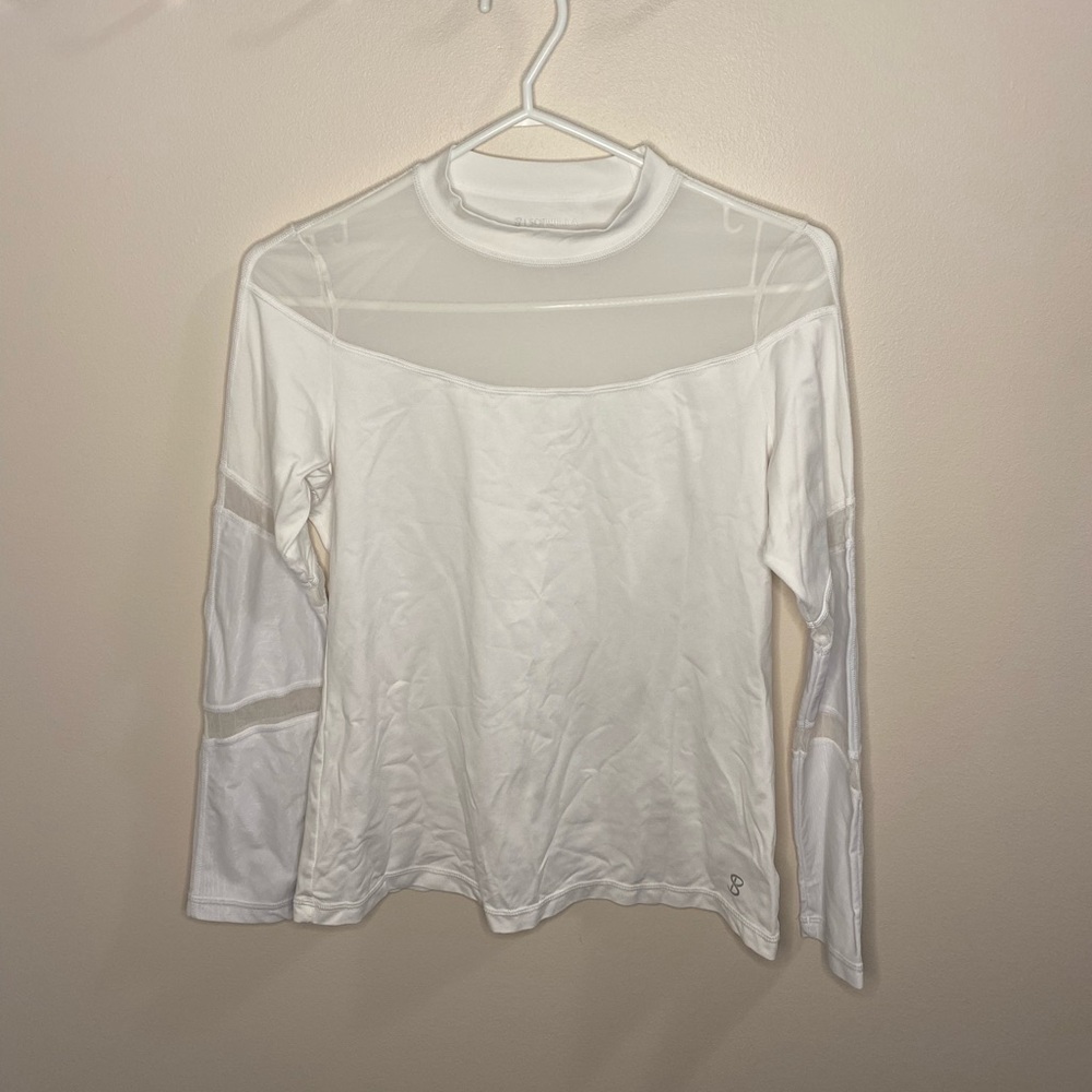 sofibella white athletic top